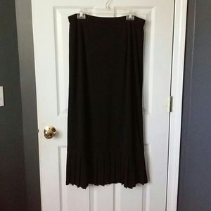 NWOT never worn Cato black skirt with ruffle